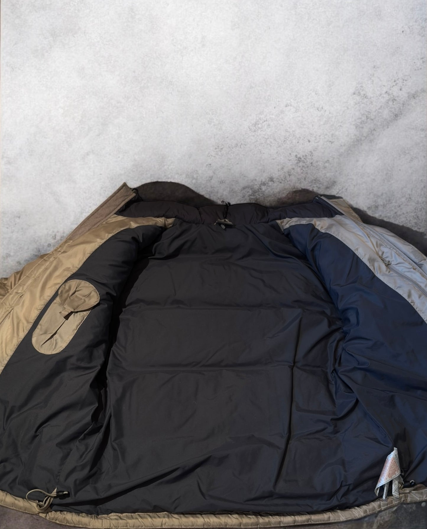 Nike Pufferjacke (L)