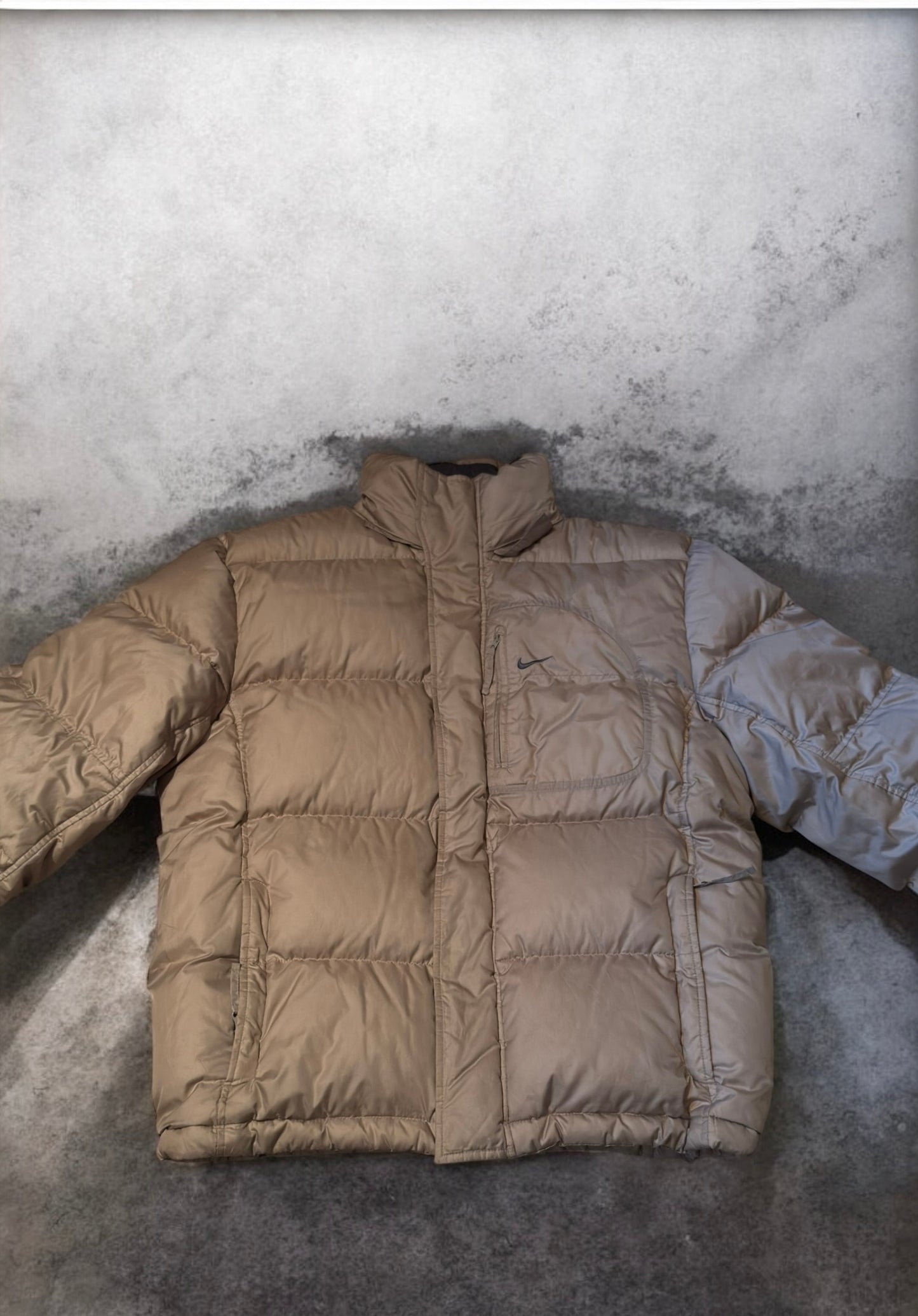 Nike Pufferjacke (L)