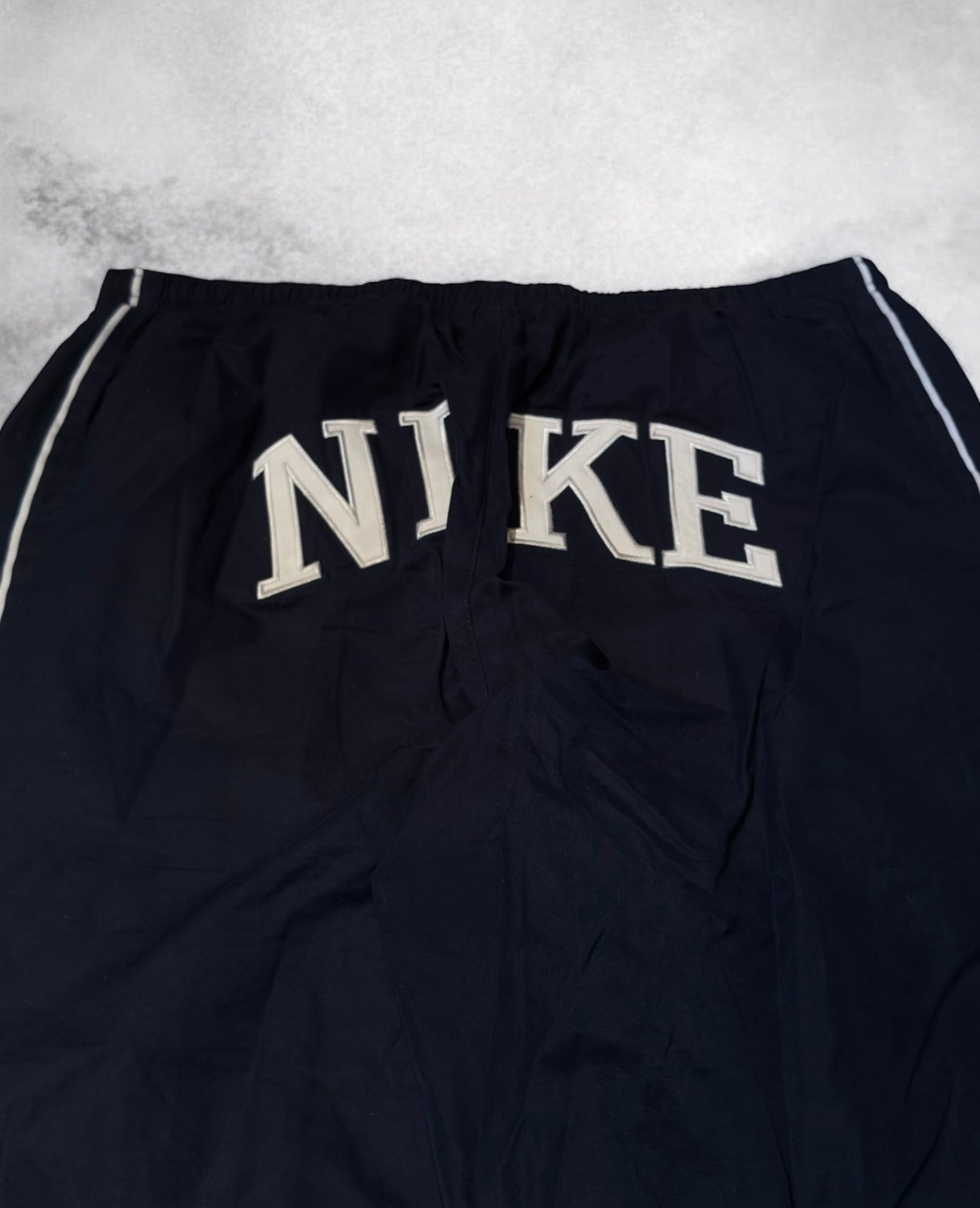 Nike Trackpants mit Swoosh (L)