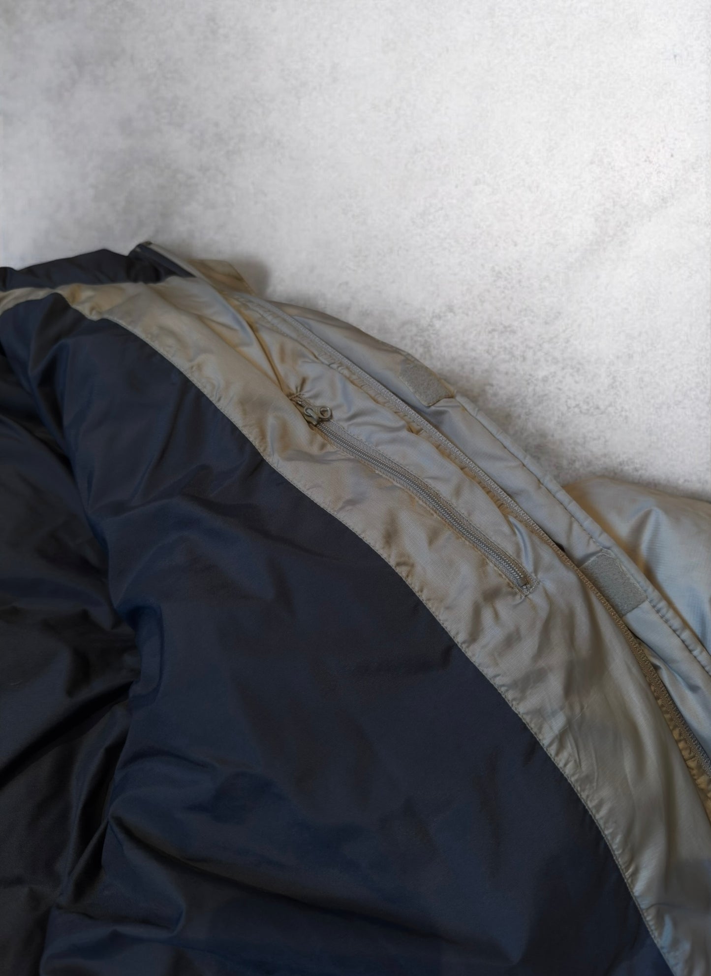 Nike Pufferjacke (L)