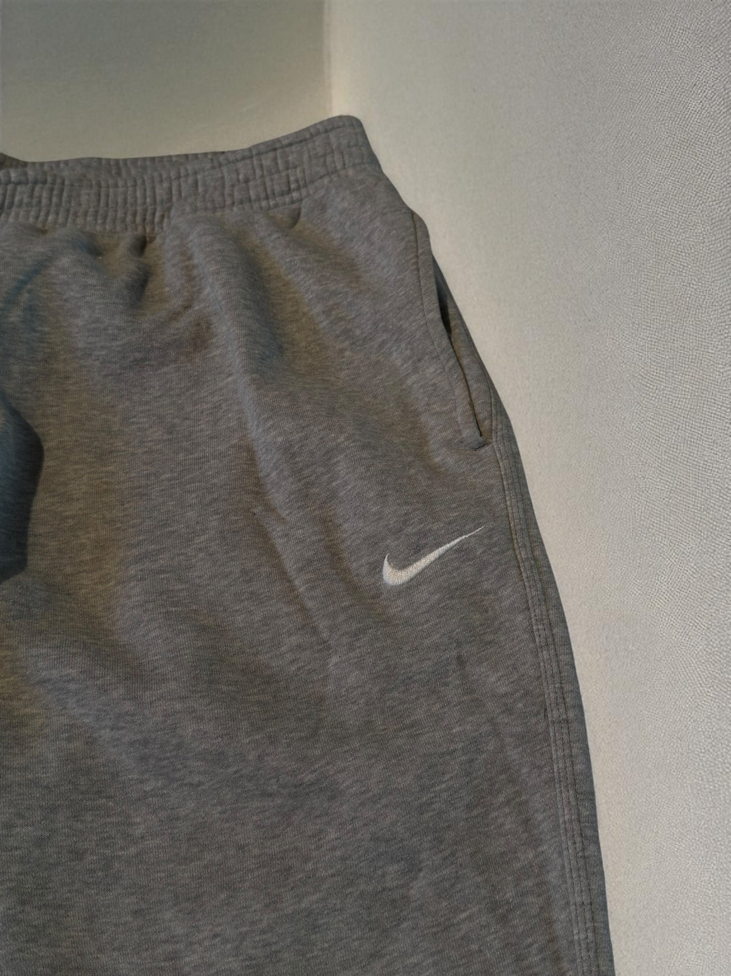 Nike Joggers (L)