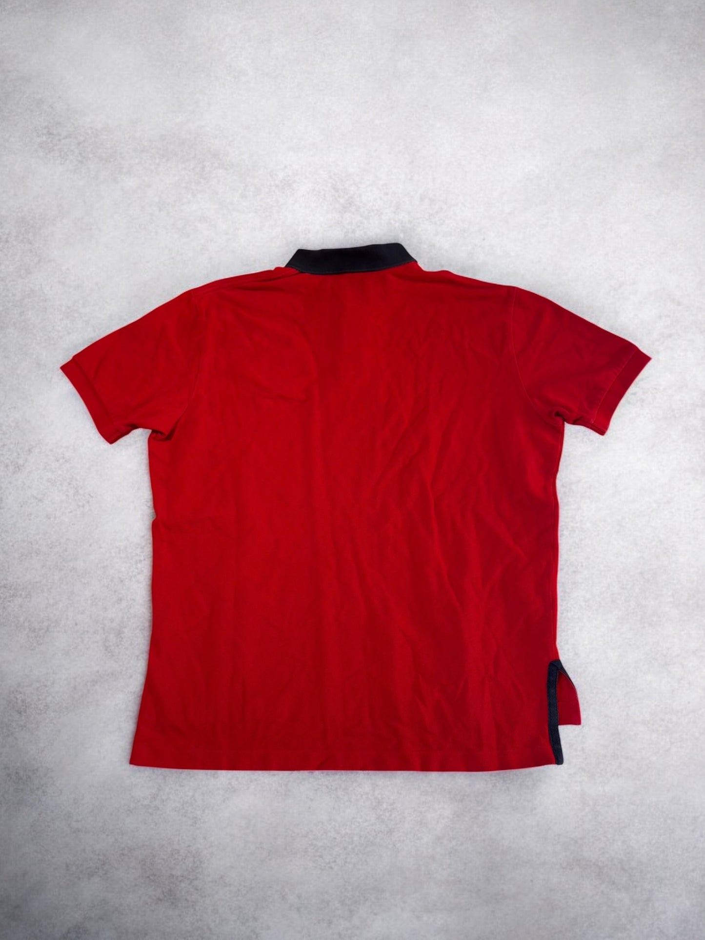 Ralph Lauren Polo (L)
