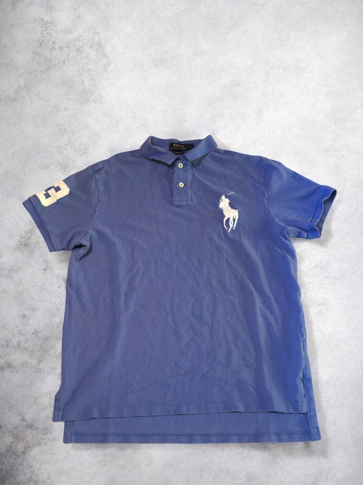 Ralph Lauren Polo (L)