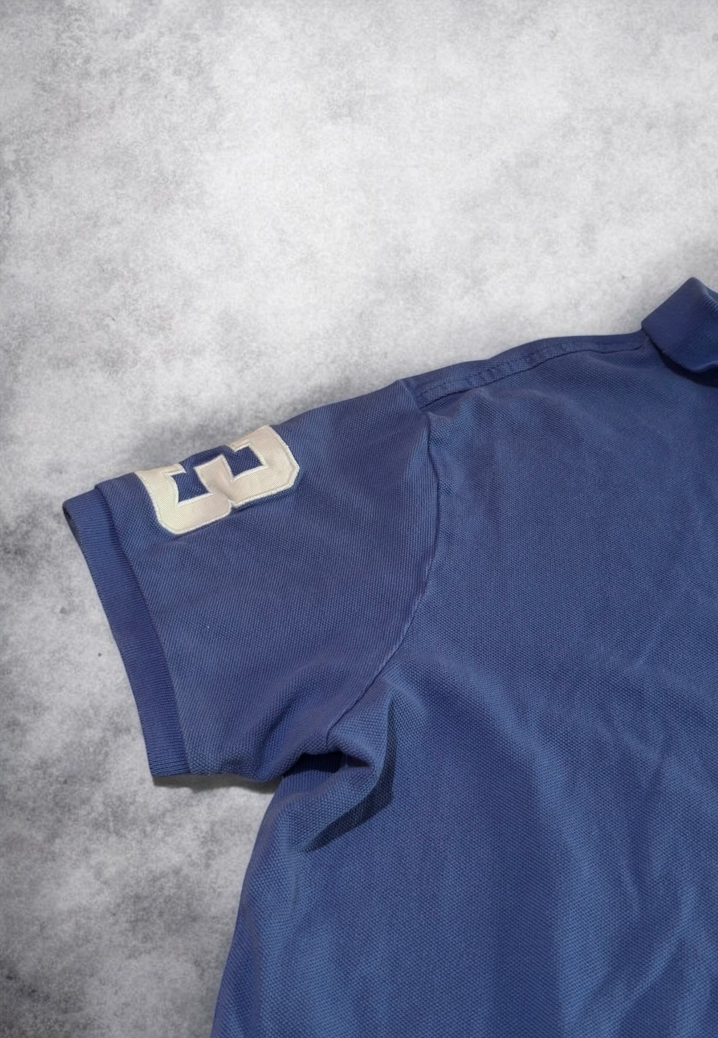Ralph Lauren Polo (L)