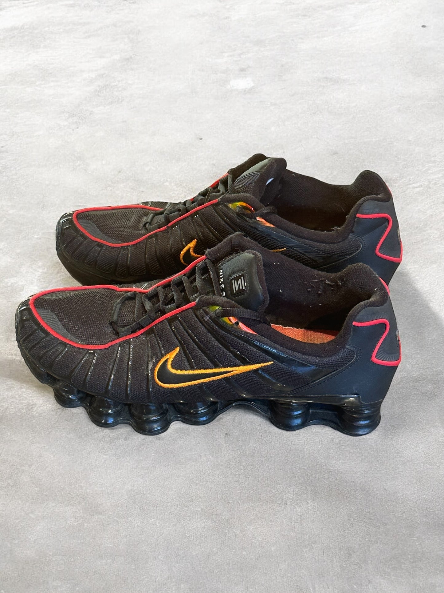 Nike Shox Volcano (45)